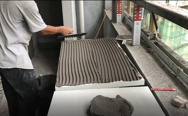 一體板外墻施工.png