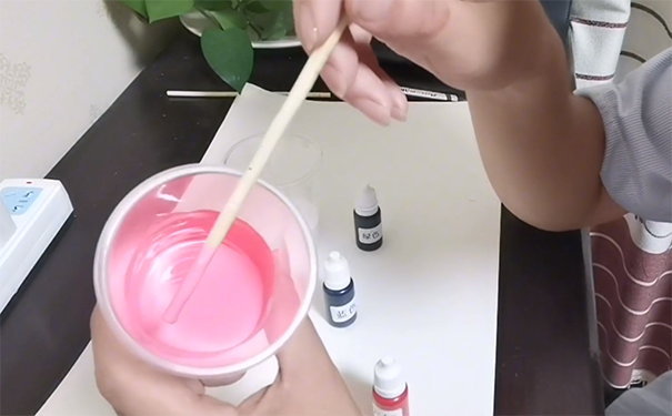 乳膠漆調(diào)色前準(zhǔn)備工作.png