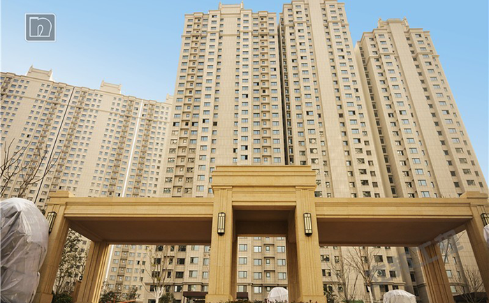 米黃色真石漆高層建筑效果圖.png