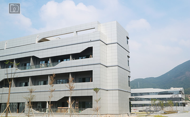 外墻氟碳型涂料防水.png